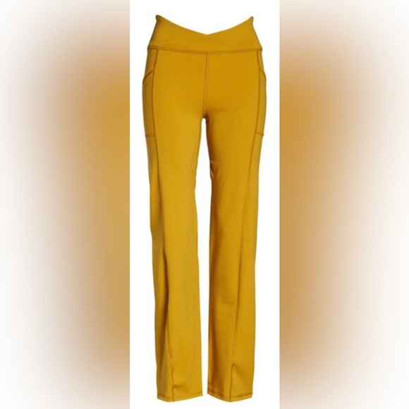 NEW FREE PEOPLE- Athletic Straight Leg Pants with Side Pocket - Picture 5 of 10